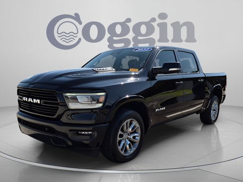 Used 2022 RAM 1500 Laramie w/ Sport Appearance Package AWD/4WD image 2