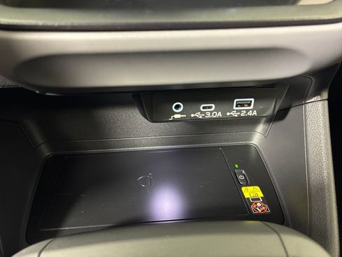 Certified 2025 Subaru Crosstrek 2.5i Limited w/ Crosstrek Mirror Package image 23