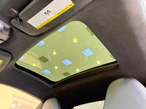 Used 2022 Porsche 911 Turbo image 49