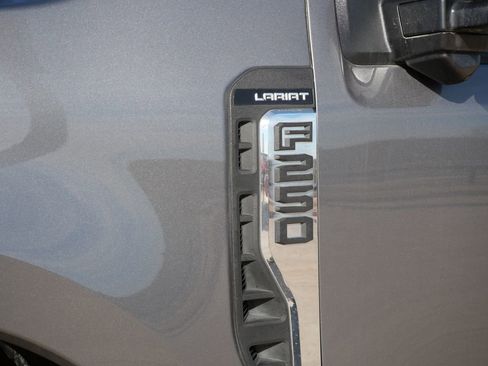 Certified 2025 Ford F250 Lariat w/ FX4 Off-Road Package image 12