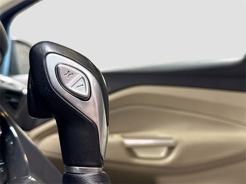 Used 2015 Ford Escape Titanium image 16