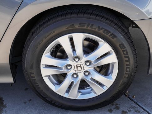 Used 2010 Honda Accord LX-P image 13
