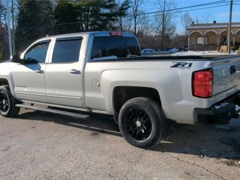 Certified 2018 Chevrolet Silverado 1500 LT w/ All Star Edition image 6