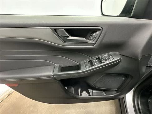 Used 2023 Ford Escape Active image 16