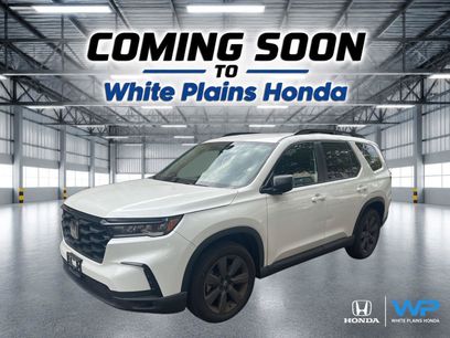 Certified 2025 Honda Pilot Sport