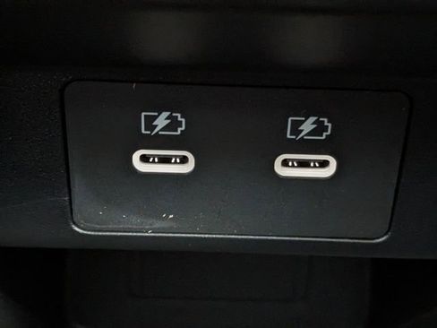 New 2025 Mitsubishi Outlander SE image 21