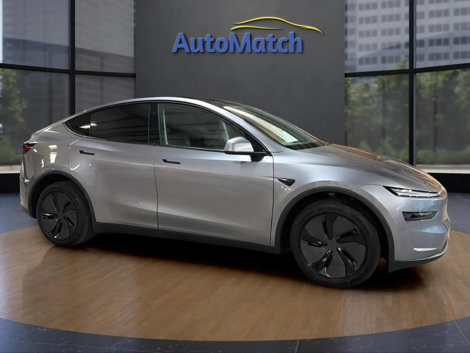 Used 2026 Tesla Model Y Long Range RWD image 13