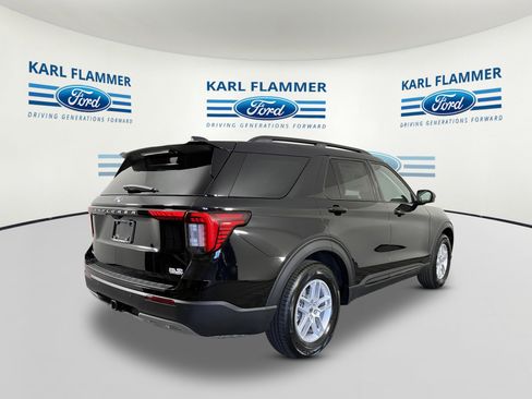 New 2026 Ford Explorer Active w/ Active Comfort Package RWD image 3