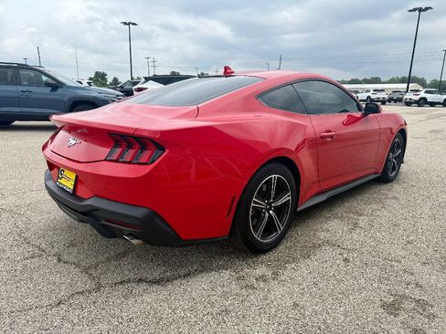 Used 2024 Ford Mustang Coupe image 4