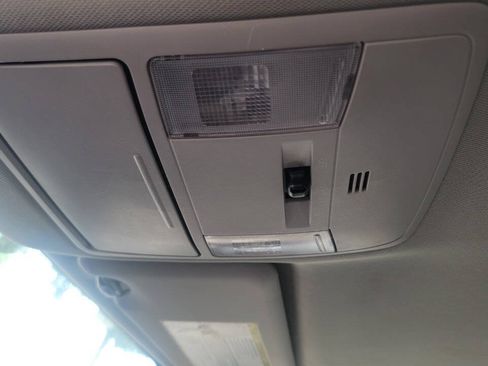 Used 2016 Toyota RAV4 LE FWD image 34