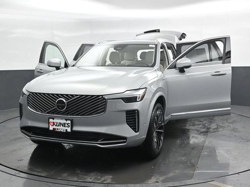 New 2026 Volvo XC90 T8 Ultra w/ Protection Package Premier AWD/4WD image 46