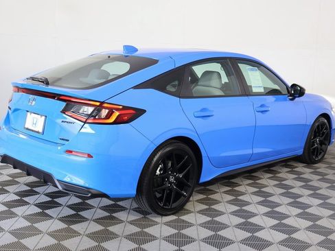 Used 2026 Honda Civic Sport image 4