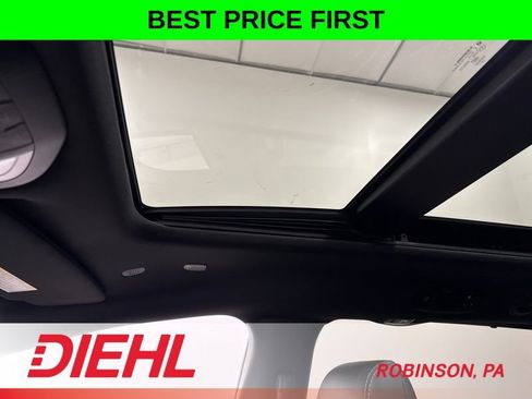 New 2026 Chrysler Pacifica Limited w/ S Appearance Package AWD/4WD image 41