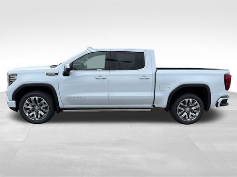 New 2026 GMC Sierra 1500 Denali w/ Denali Reserve Package AWD/4WD image 4