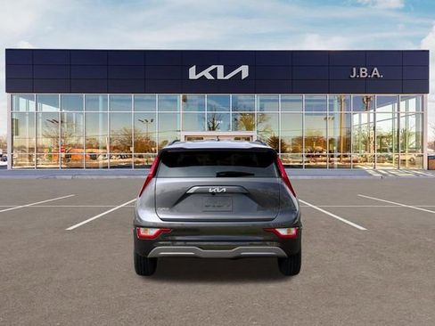 New 2026 Kia Niro Wind FWD image 5