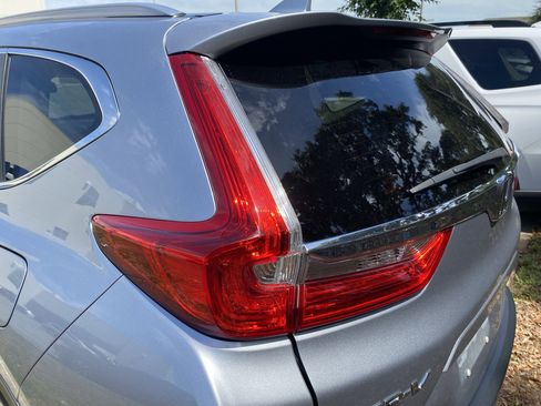 Used 2019 Honda CR-V Touring image 21