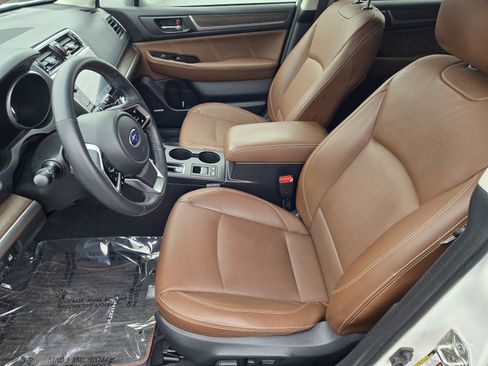 Used 2018 Subaru Outback 3.6R Touring w/ Popular Package #3 image 15