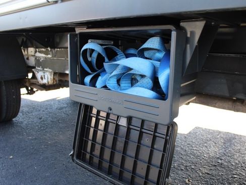 Used 2015 Freightliner Sprinter 3500 image 27