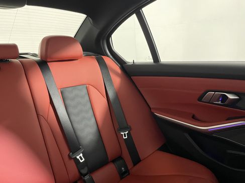 Used 2022 BMW M3 Sedan w/ Executive Package image 15