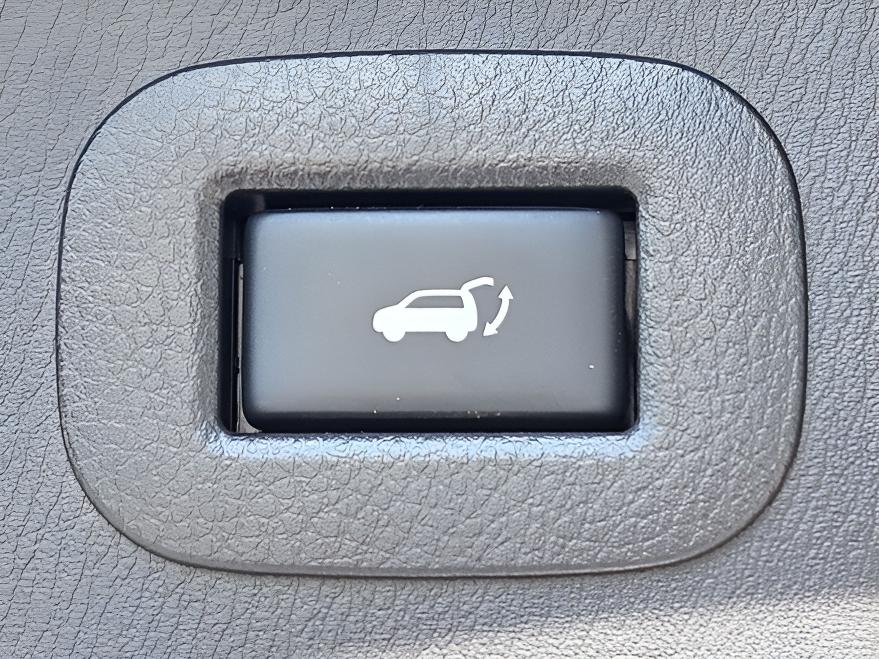 Used 2019 INFINITI QX80 Luxe w/ All-Season Package RWD image 29