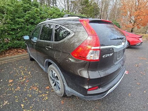 Used 2016 Honda CR-V Touring image 4