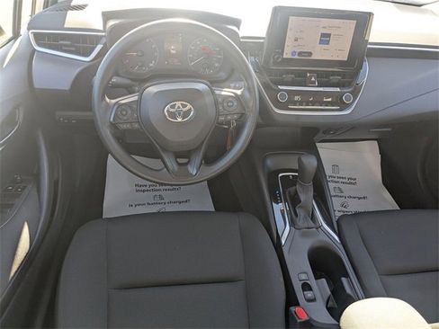 Certified 2024 Toyota Corolla LE image 28