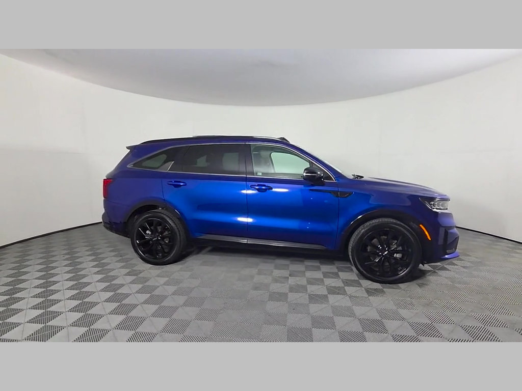 Used 2022 Kia Sorento SX FWD image 2