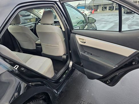 Used 2014 Toyota Corolla LE image 15