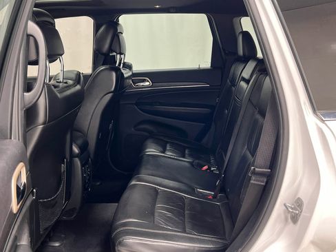 Used 2016 Jeep Grand Cherokee Limited AWD/4WD image 30