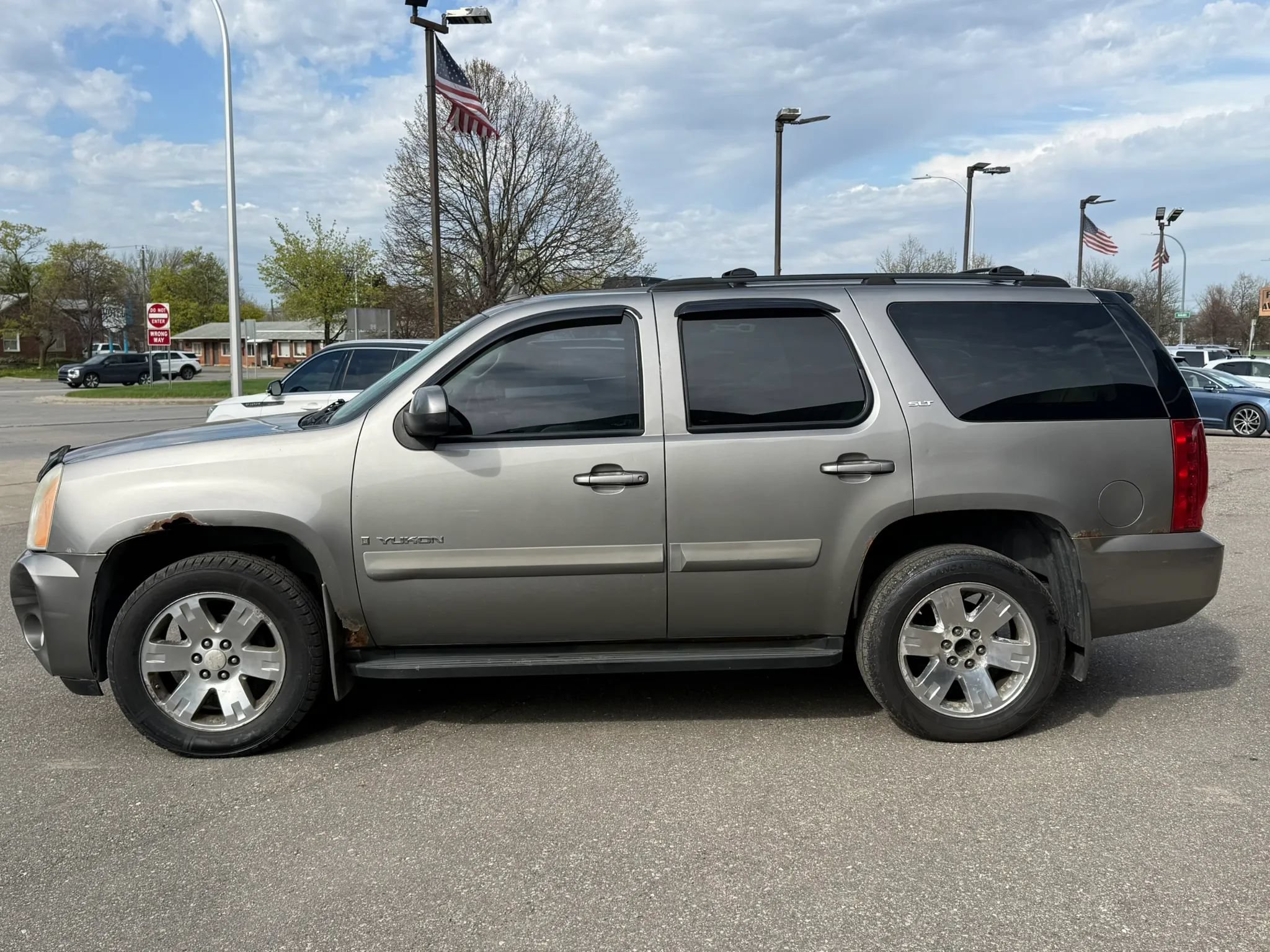 Used 2007 GMC Yukon SLT AWD/4WD image 8