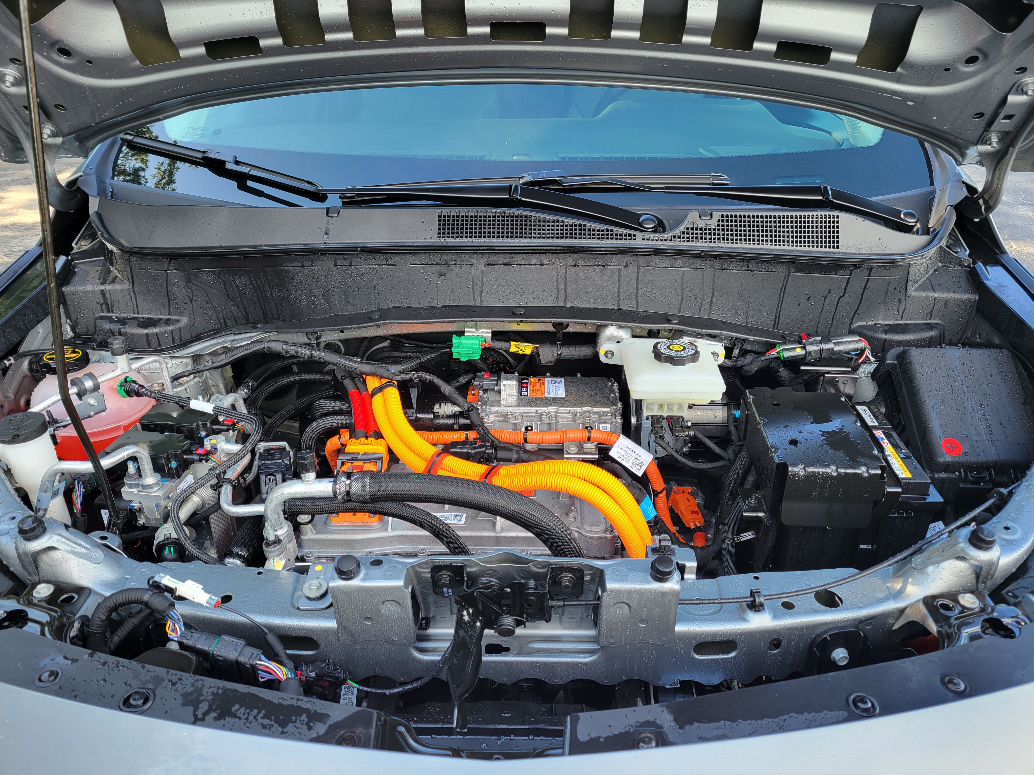 New 2027 Chevrolet Bolt LT w/ Super Cruise Package FWD image 11