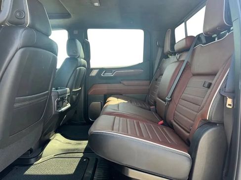 Used 2024 GMC Sierra 1500 Denali Ultimate AWD/4WD image 18
