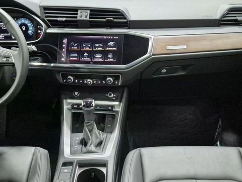 Certified 2025 Audi Q3 2.0T Premium w/ Convenience Package AWD/4WD image 14
