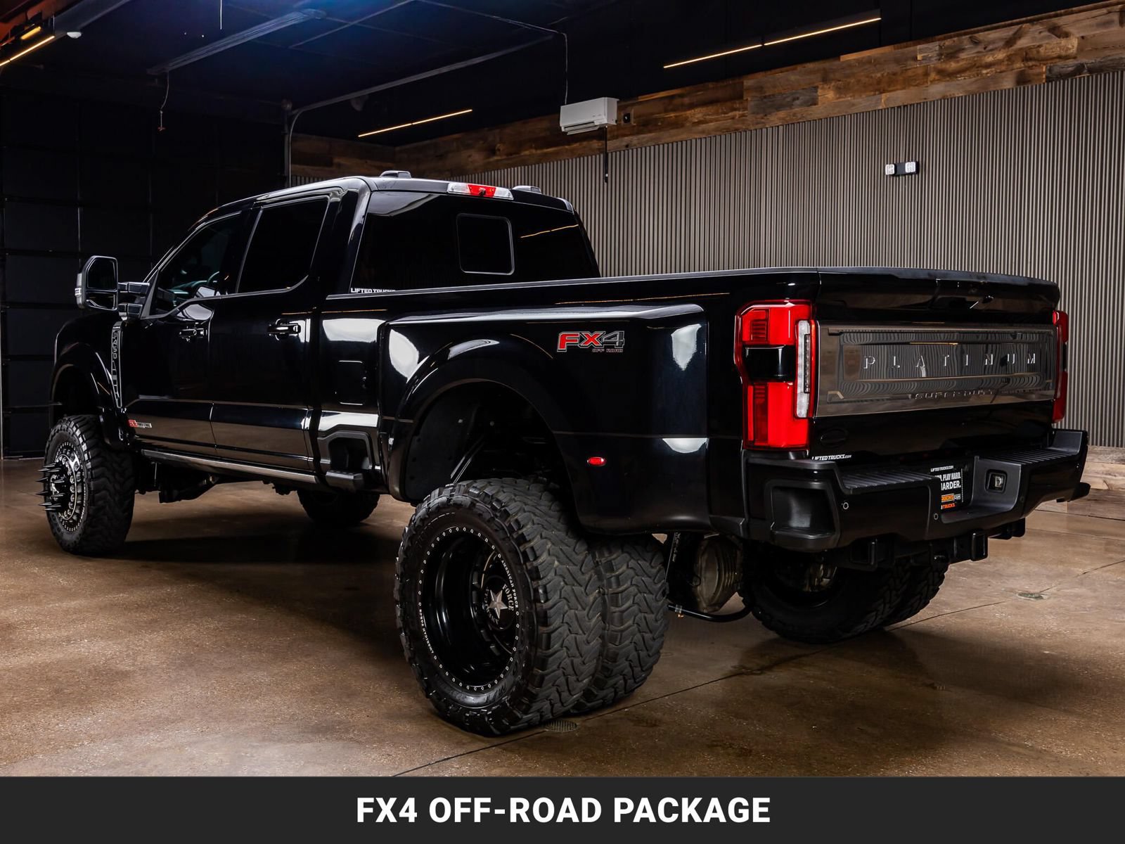 Used 2025 Ford F450 Platinum w/ FX4 Off-Road Package AWD/4WD image 6
