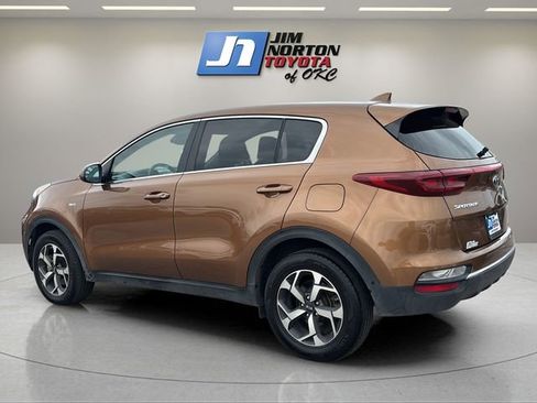 Used 2021 Kia Sportage LX AWD/4WD image 7