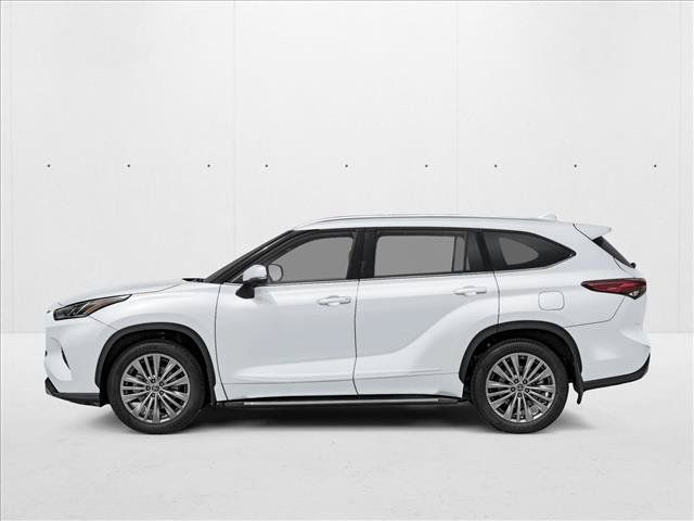 New 2026 Toyota Highlander Platinum AWD/4WD image 3