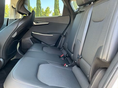 Used 2024 Kia EV6 Light RWD image 18