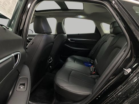 Used 2025 Hyundai Sonata Limited image 31
