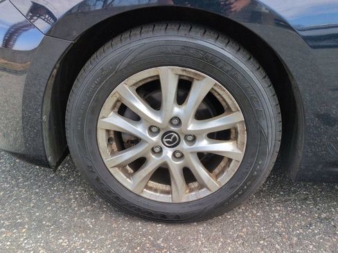 Used 2015 MAZDA MAZDA3 i Grand Touring image 27