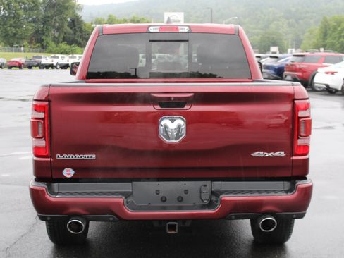 Used 2022 RAM 1500 Laramie AWD/4WD image 9