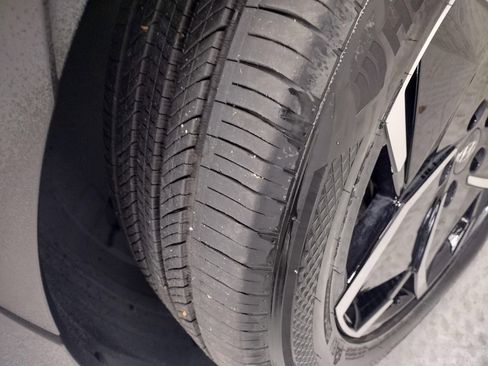 Used 2023 Hyundai Ioniq 5 SE image 7