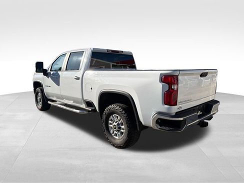 Used 2021 Chevrolet Silverado 2500 LT w/ Convenience Package AWD/4WD image 5
