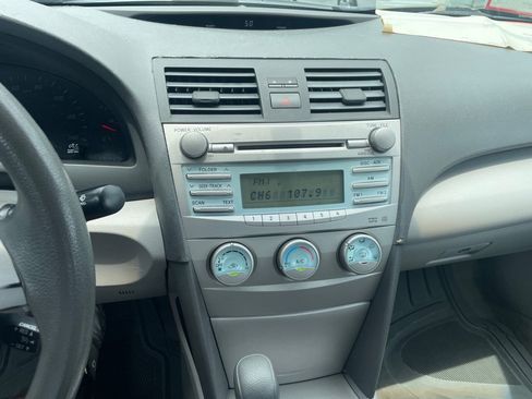 Used 2007 Toyota Camry LE FWD image 14