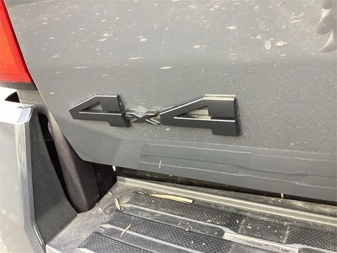 Certified 2025 Toyota Tacoma TRD Off-Road image 34