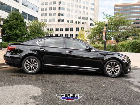 Used 2013 Lexus LS 460 AWD image 8