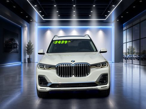 Used 2021 BMW X7 xDrive40i AWD/4WD image 9