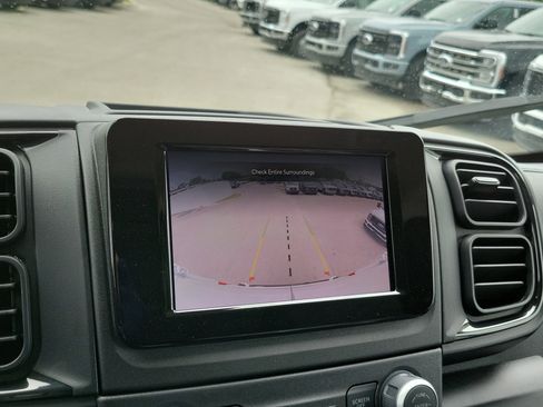 Used 2026 RAM ProMaster 2500 w/ Convenience Group FWD image 10