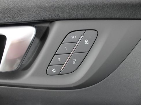 New 2026 Buick Enclave Sport Touring w/ Super Cruise Package FWD image 17