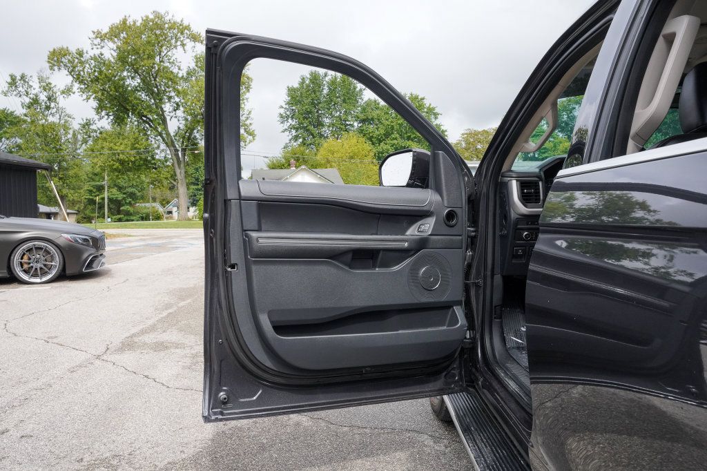 Used 2022 Ford Expedition Max XLT AWD/4WD image 29