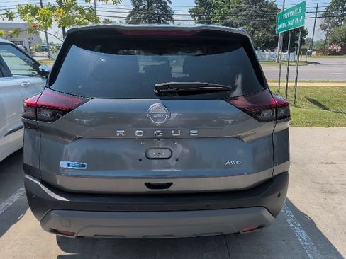 Certified 2023 Nissan Rogue S AWD/4WD image 7